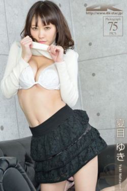 美女脱个精光露屁股的视频